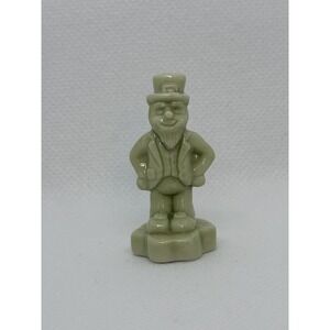 Green Wade Miniature Figurine Leprechaun England Calendar Holiday Series